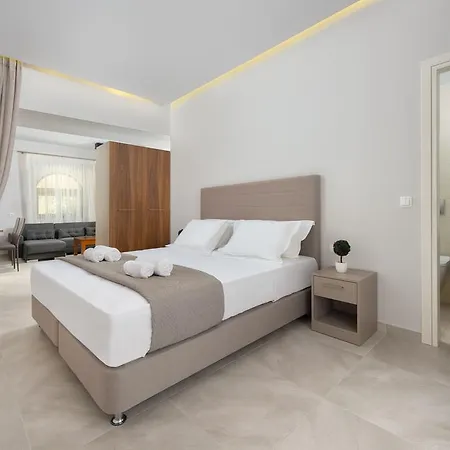 Lardos Luxury Apartments Exterior photo